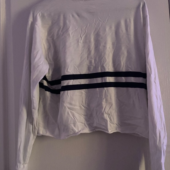 Brandy Melville long sleeve - Picture 3 of 3